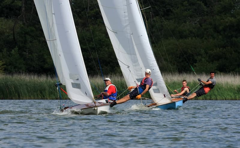 Two hardchine punts in close racing